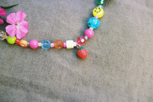 Load image into Gallery viewer, Beaded Necklace 1
