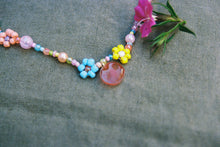 Load image into Gallery viewer, Beaded Necklace 5
